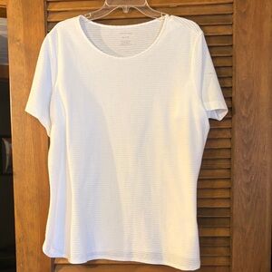 Van Heusen Women's White Short Sleeve Tee